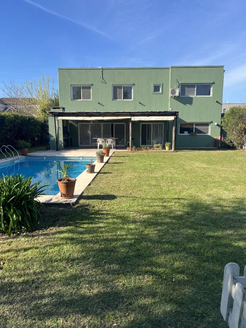 VENTA CASA  SAN ISIDRO LABRADOR