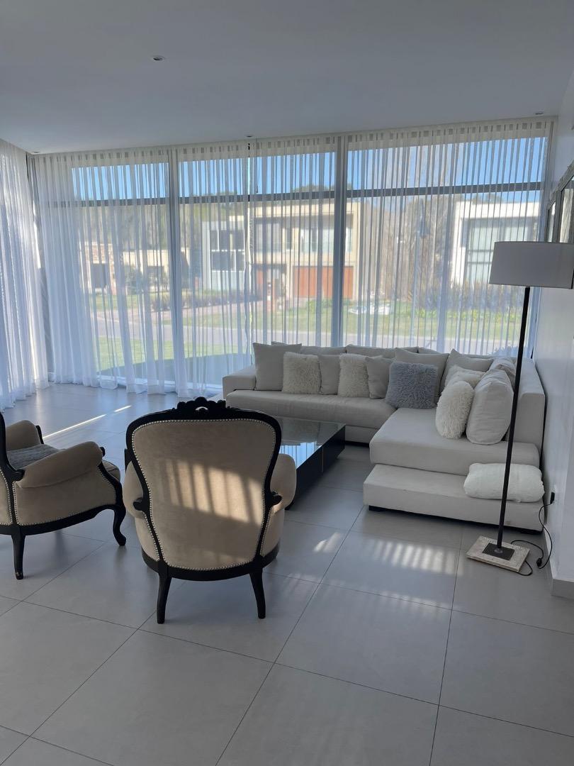 Casa en Alquiler Temporal de 3 dormitorios