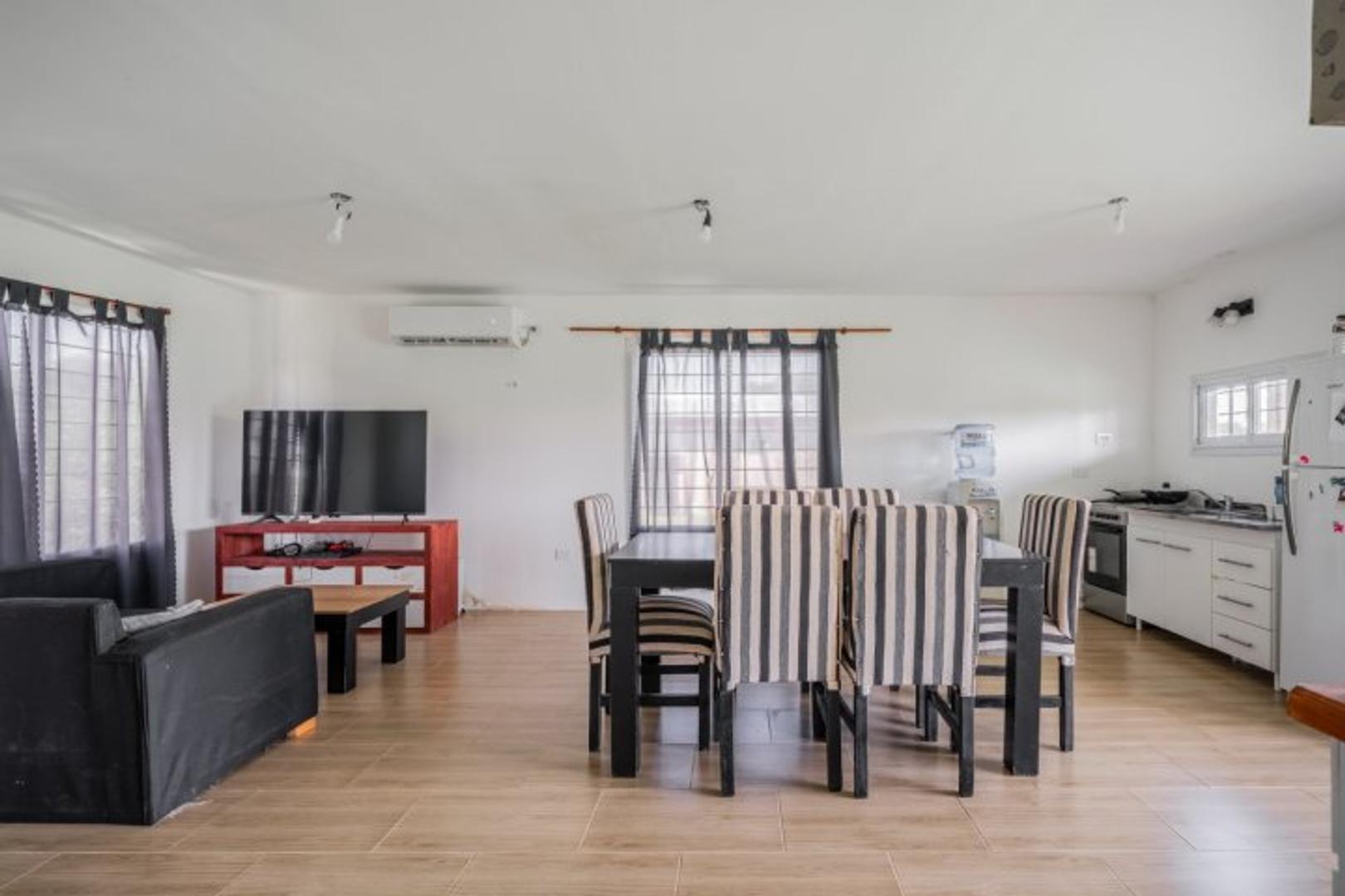 Altos del Taurel  Sargento Cruz 300 , Piso 0