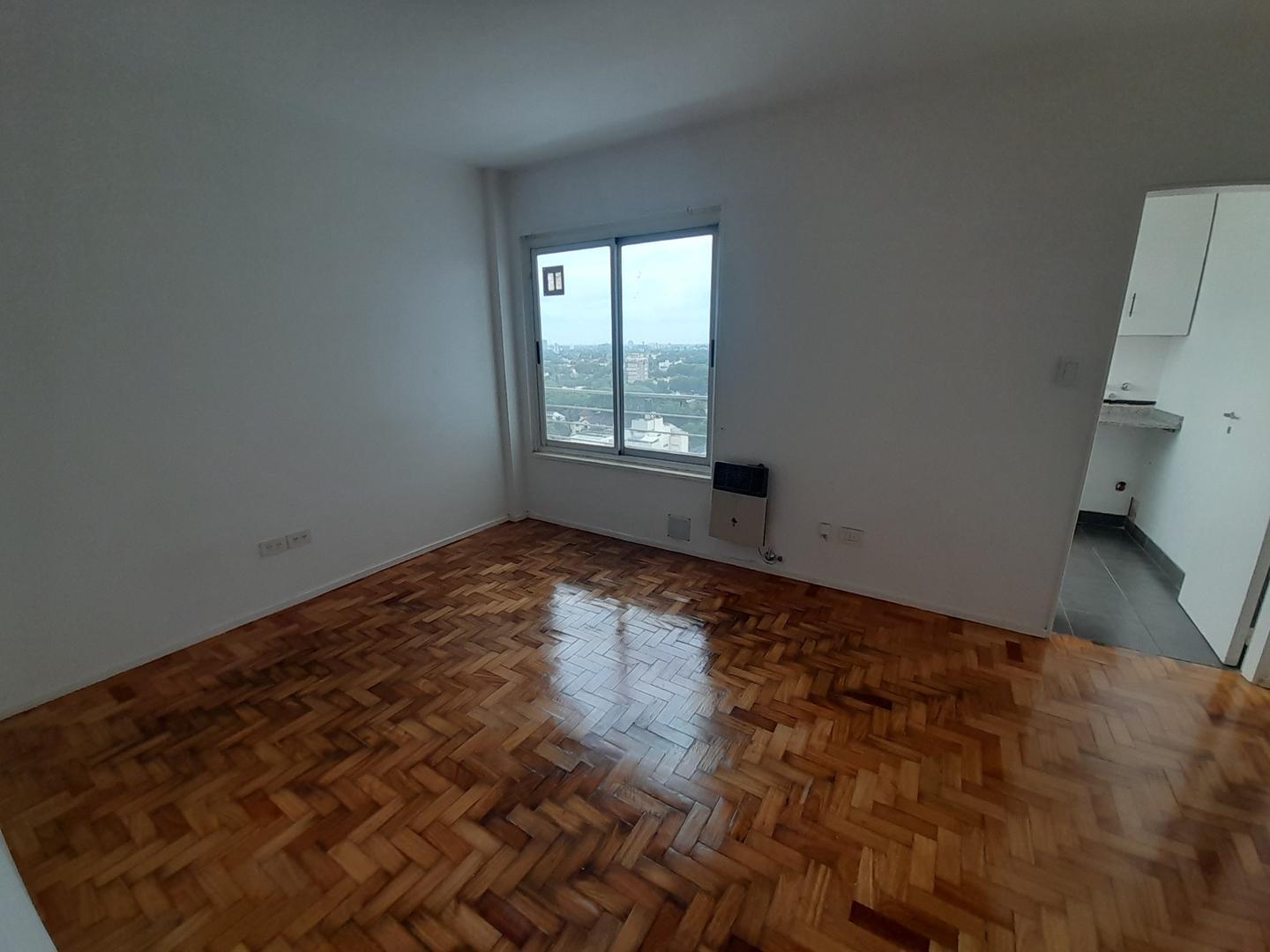 Departamento en Alquiler en Florida Mitre/Este, $ 700.000