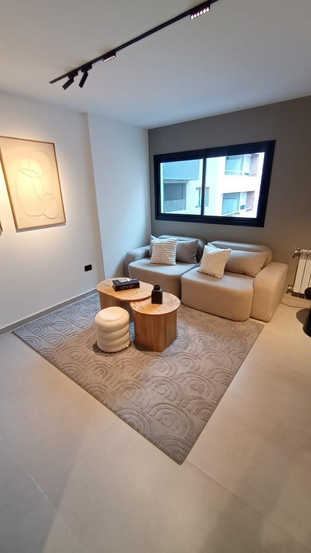 DEPARTAMENTO DE 3 DORMITORIOS 3 BAÑOS, NUEVA CÓRDOBA 