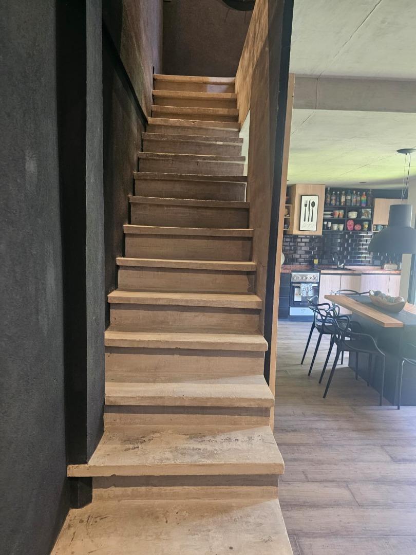 Casa 3 ambientes con 2 baños