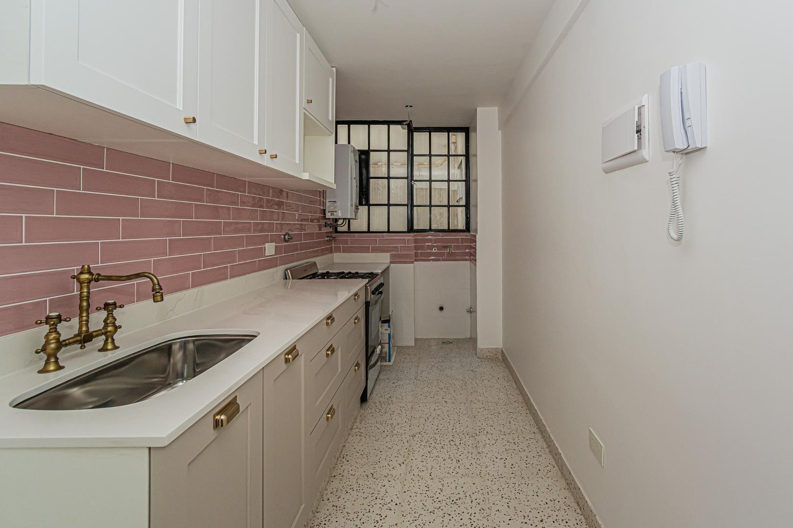 Departamento en Venta en Belgrano R, USD 179.000