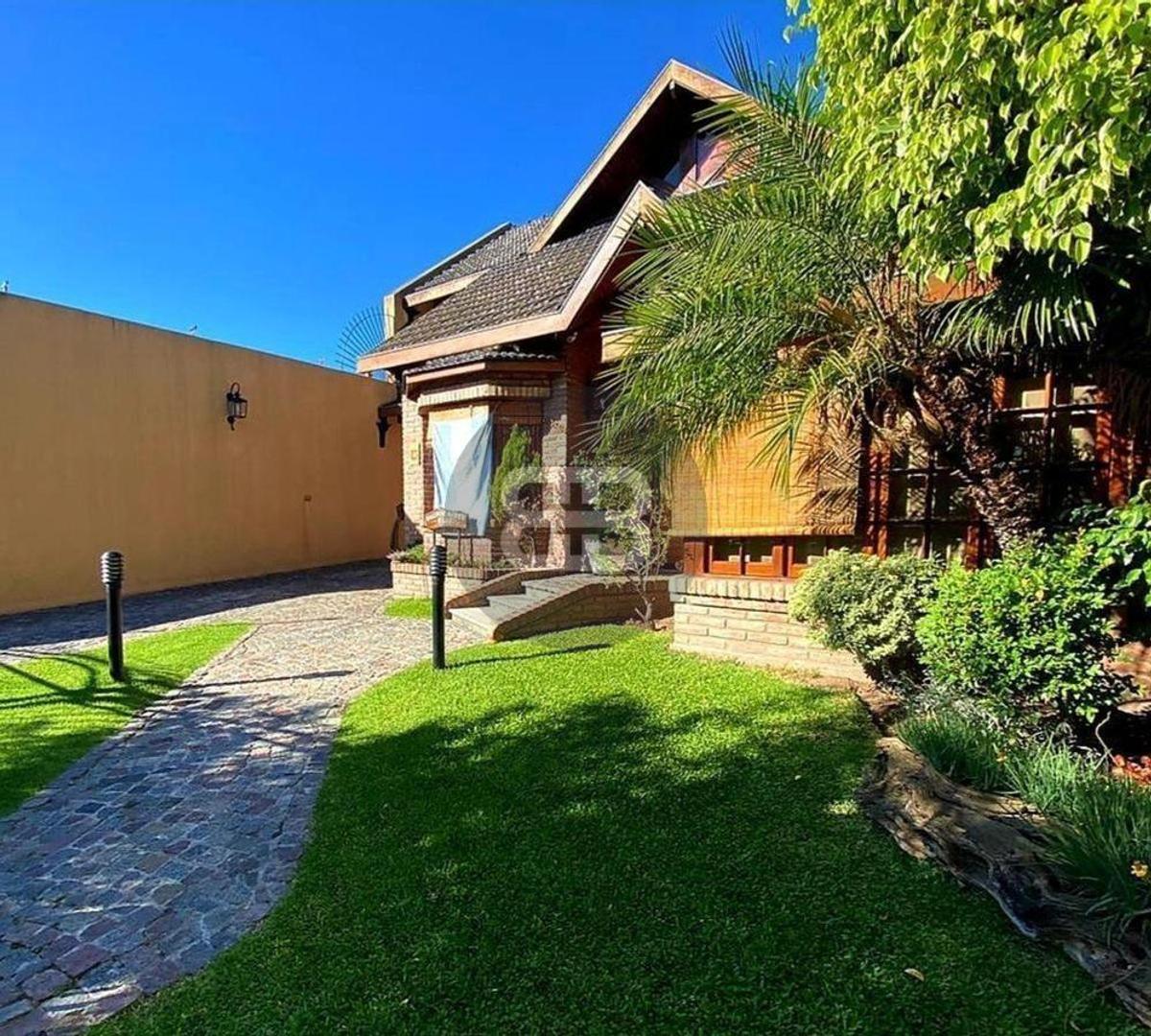 Casa en Alquiler en Villa Ballester, $ 2.700.000