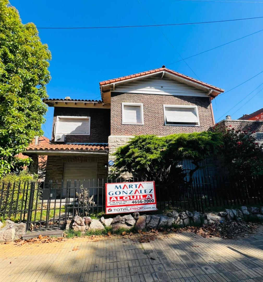 casa 4 ambientes alquiler Ramos Mejia