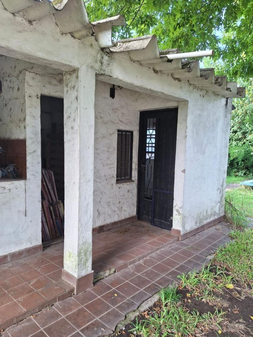 Casa en Venta con 3 cocheras