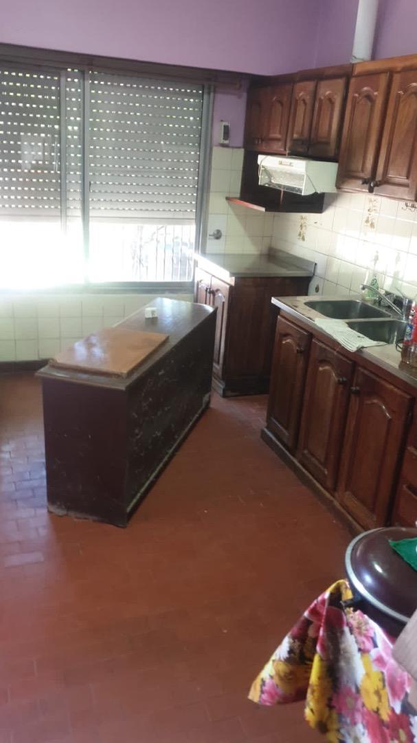 Casa en Alquiler en Temperley, $ 550.000