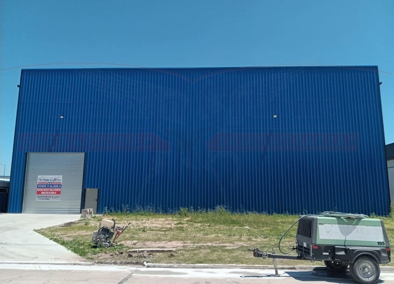 NAVE INDUSTRIAL 1.500 M² EN EL POLO INDUSTRIAL DE SPEGAZZINI