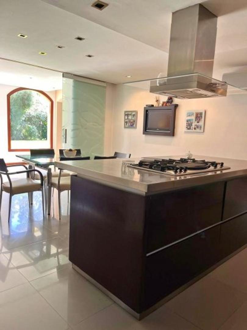 Casa en Venta de 5 dormitorios