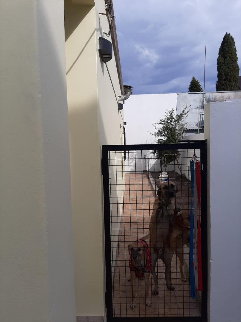 Depto Tipo Casa 2 ambientes con 1 baño