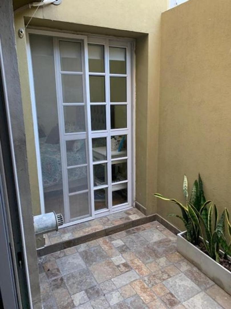 Depto Tipo Casa en Venta 35 años