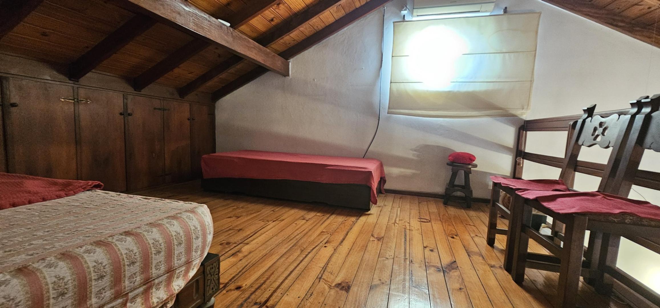 Casa 3 ambientes con 2 baños