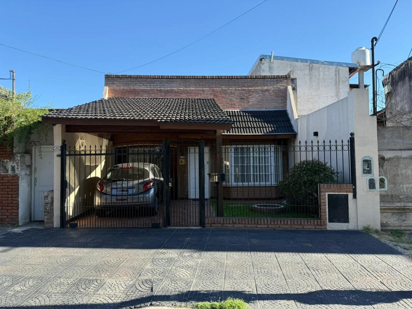 casa 4 ambientes alquiler Ramos Mejia