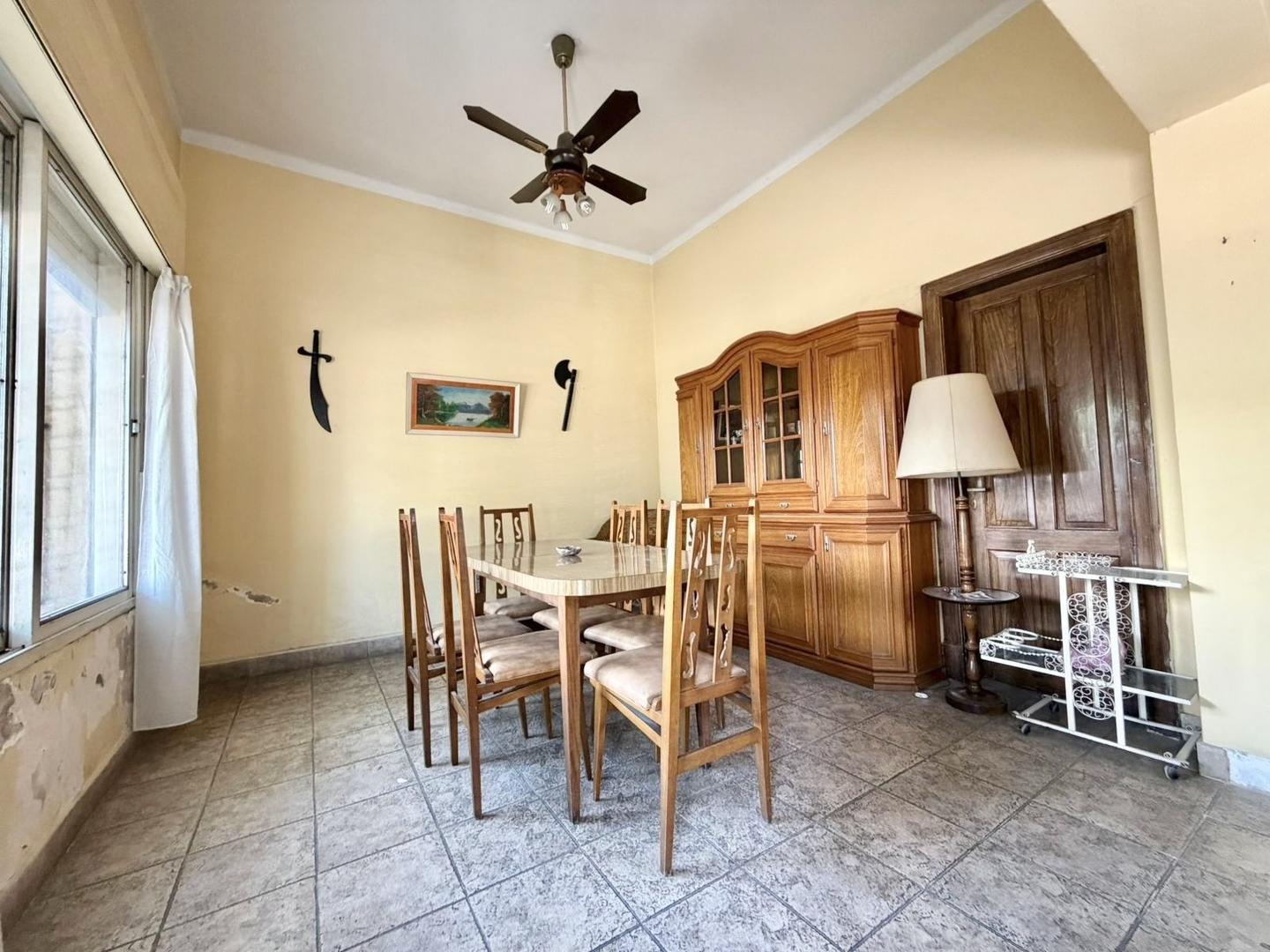 Casa en Venta en Castelar Sur, USD 75.000