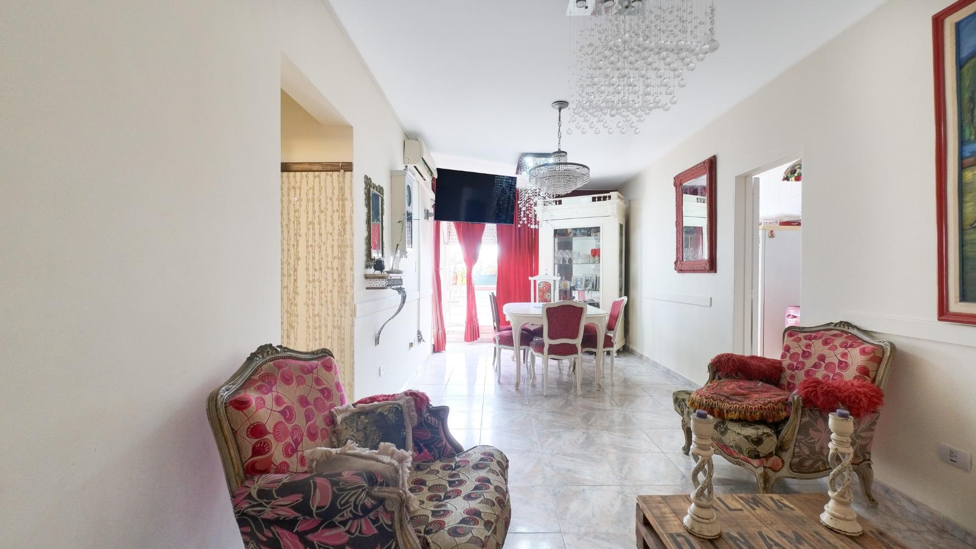 Dr Enrique Finochietto 480 , Piso 10