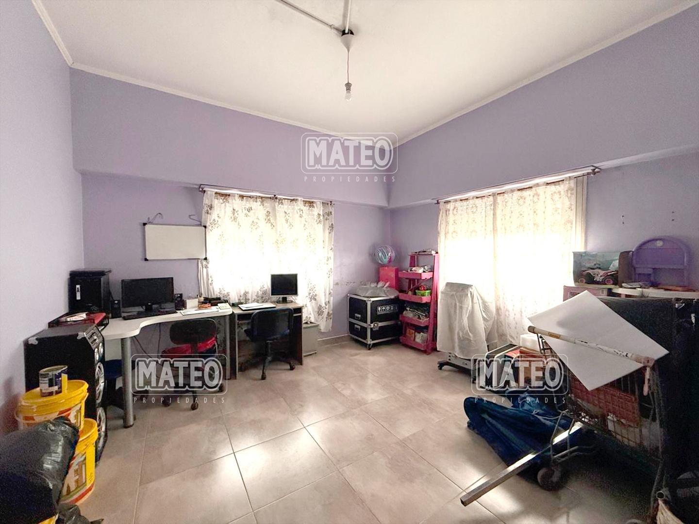 Casa Principal y Dos Departamentos