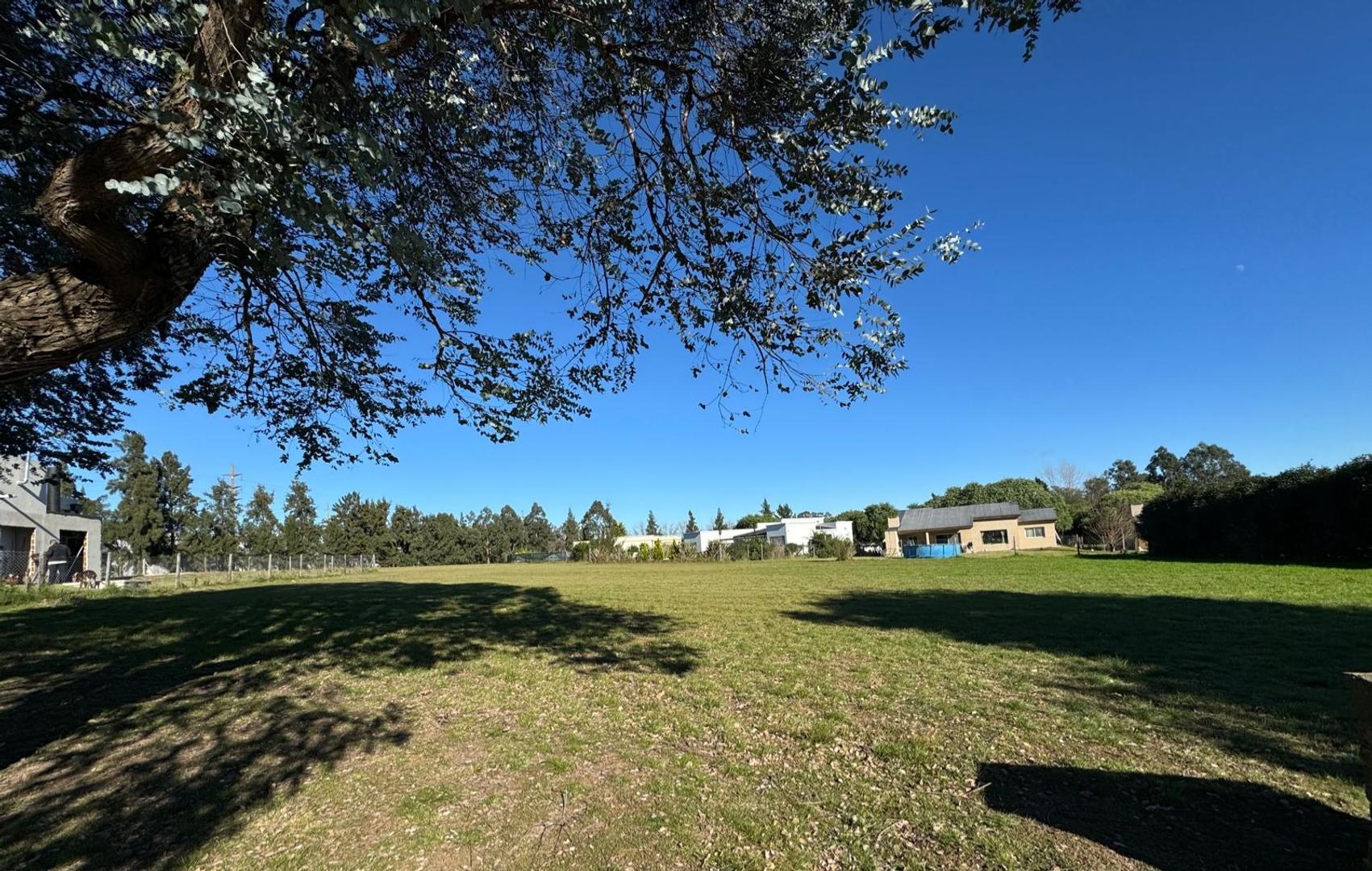 Estancia Smithfield, Ruta Provincial N° 6, Zarate