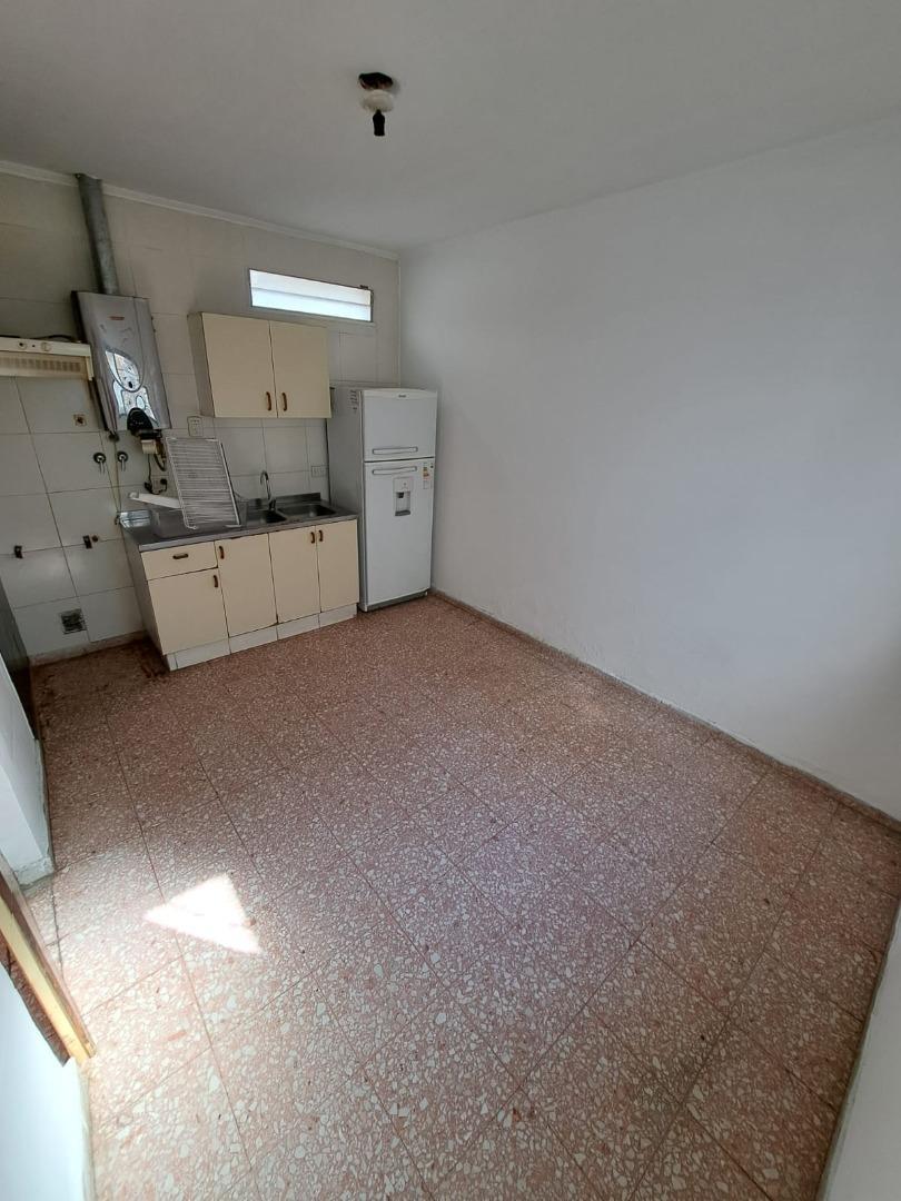 DEPARTAMENTO 2 D. SOBRE URQUIZA