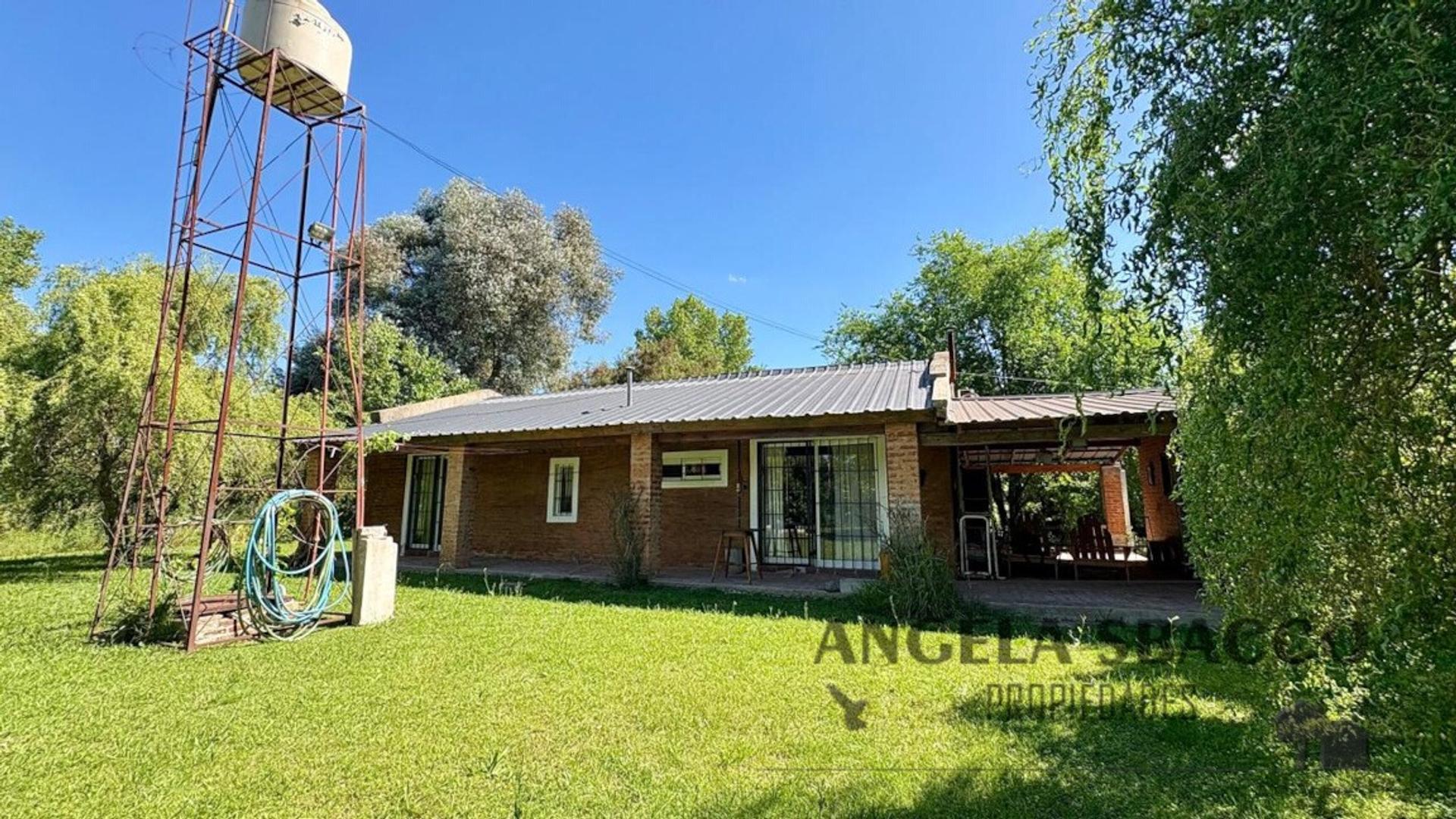 Casa en Venta con 1 cochera