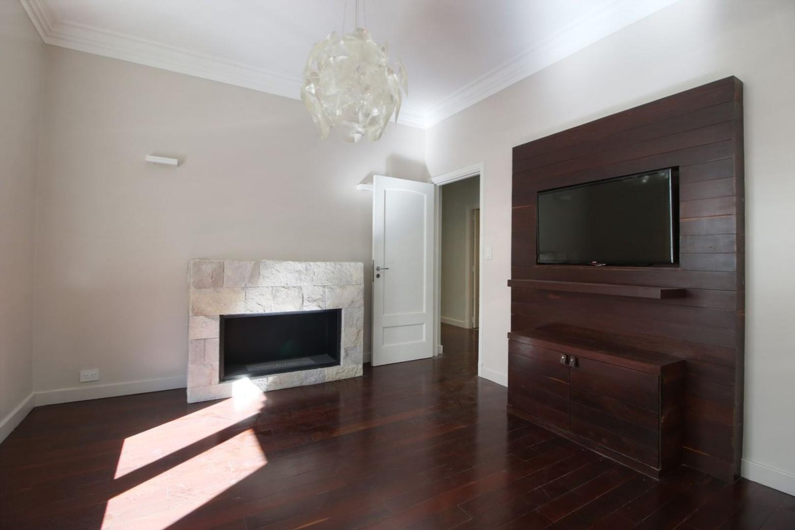 Departamento 4 ambientes con 3 baños