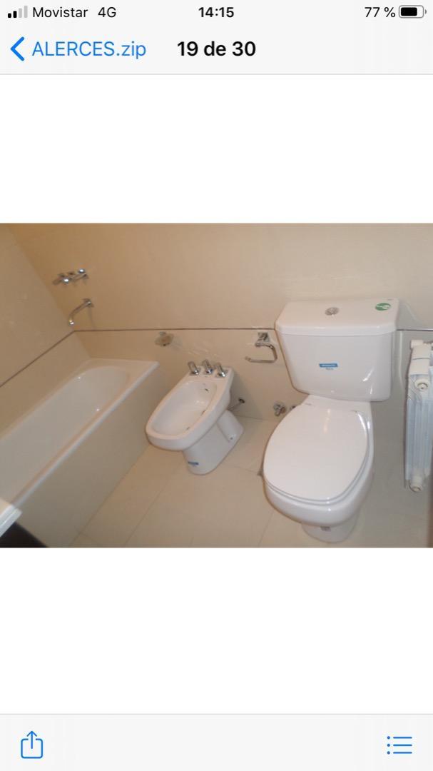 Bernardino Rivadavia 200 , Piso 1