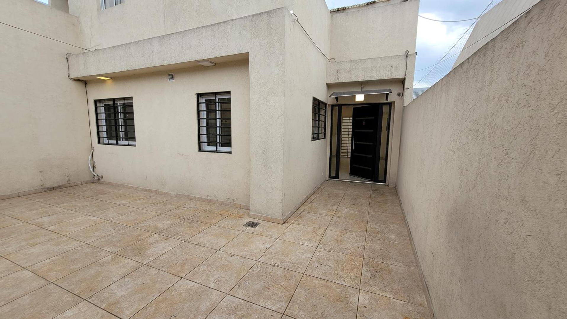 Albarellos 76 Morón