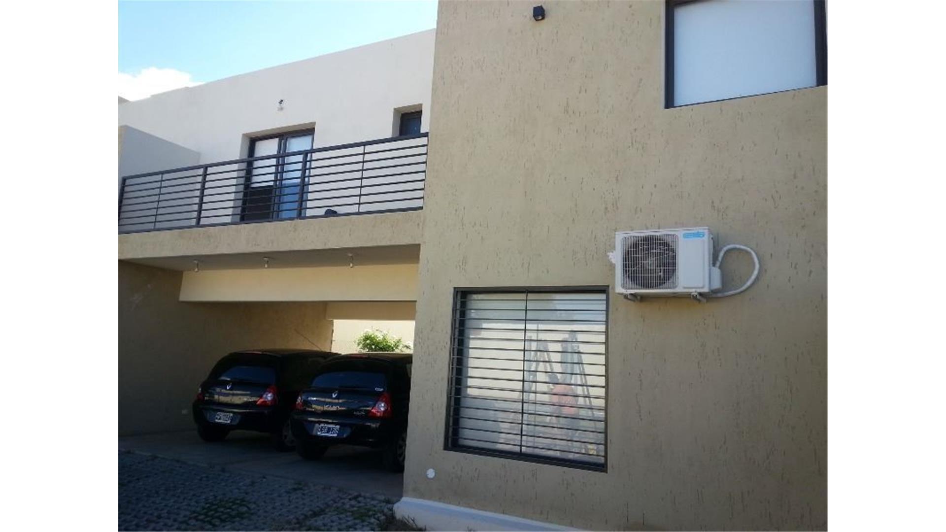 Casa en Alquiler 8 años