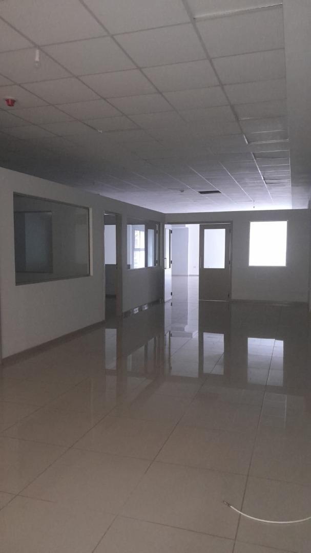 Oficina en Alquiler en Centro, $ 700.000