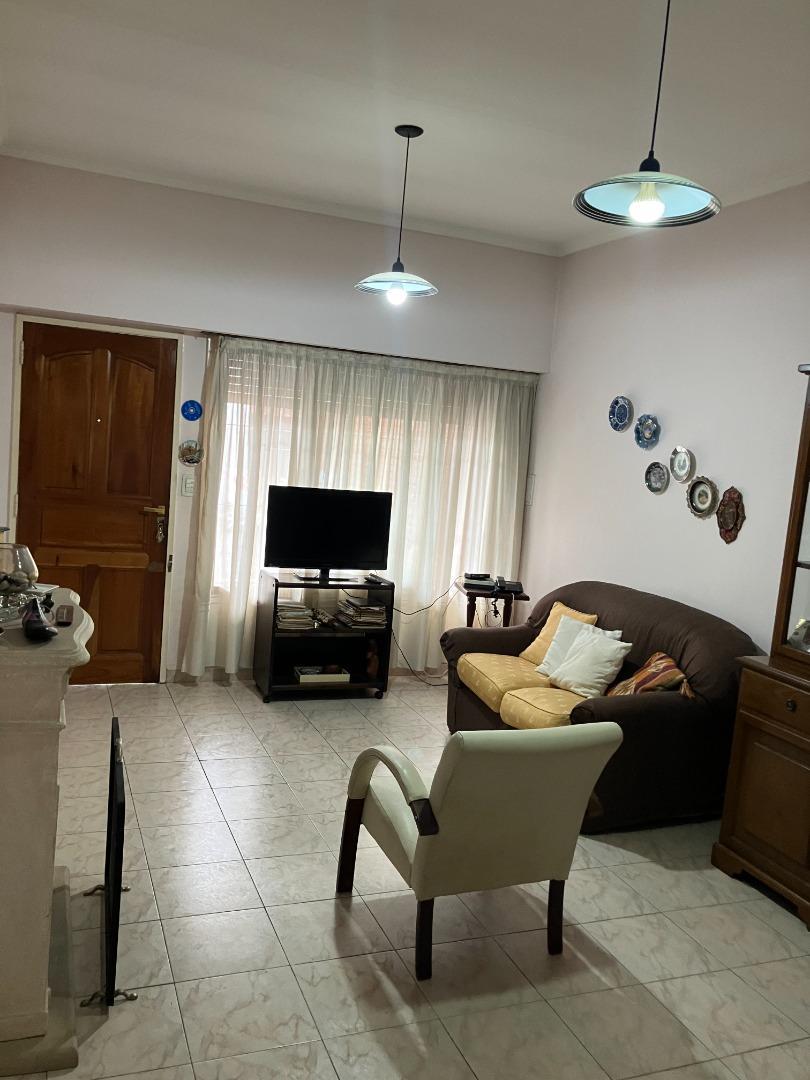 Casa en Venta en Moron Sur, USD 138.000
