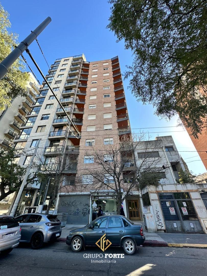 Marcelo T Alvear 800