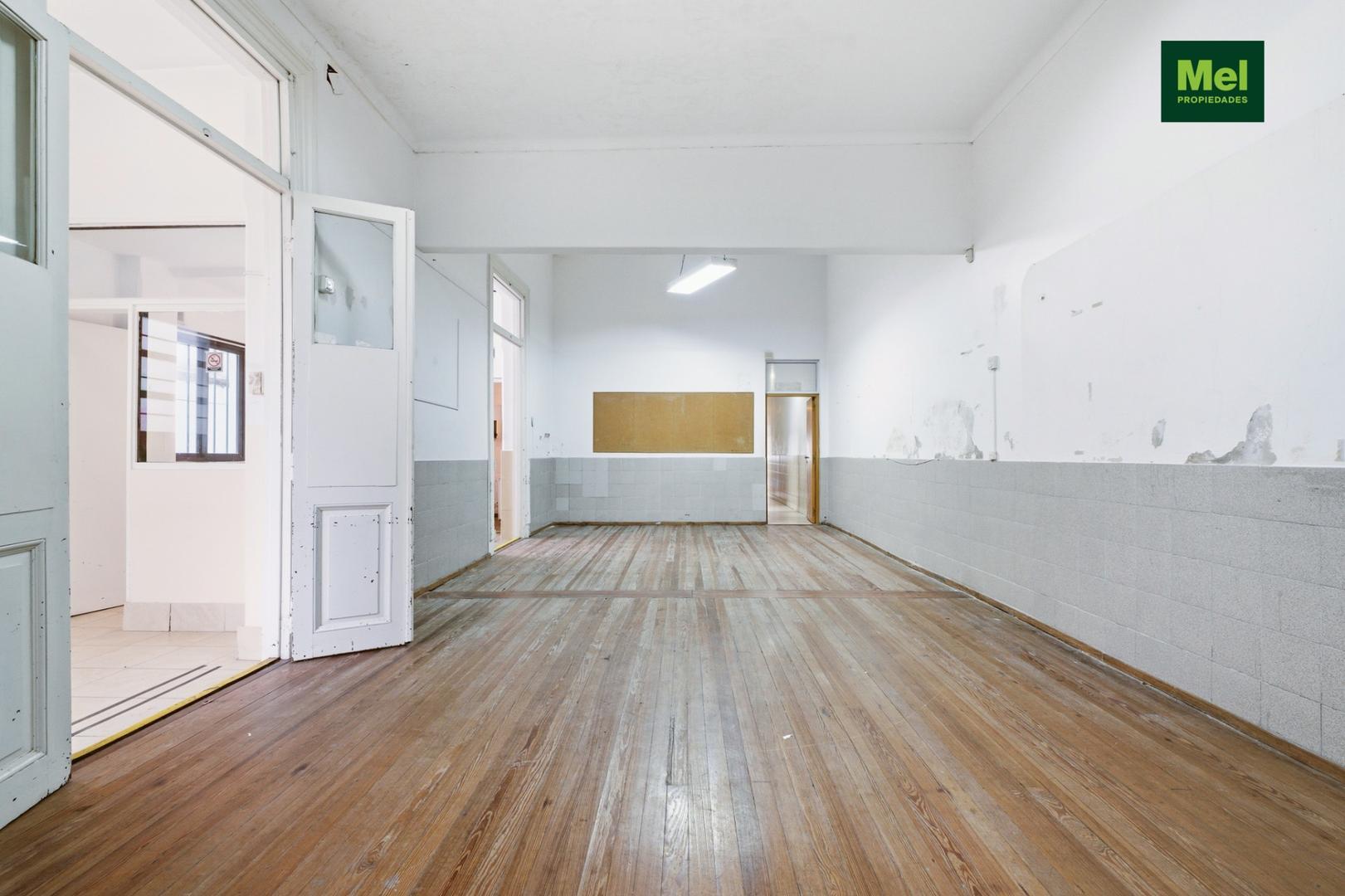 Oficina en Alquiler en Villa Urquiza, USD 4.200