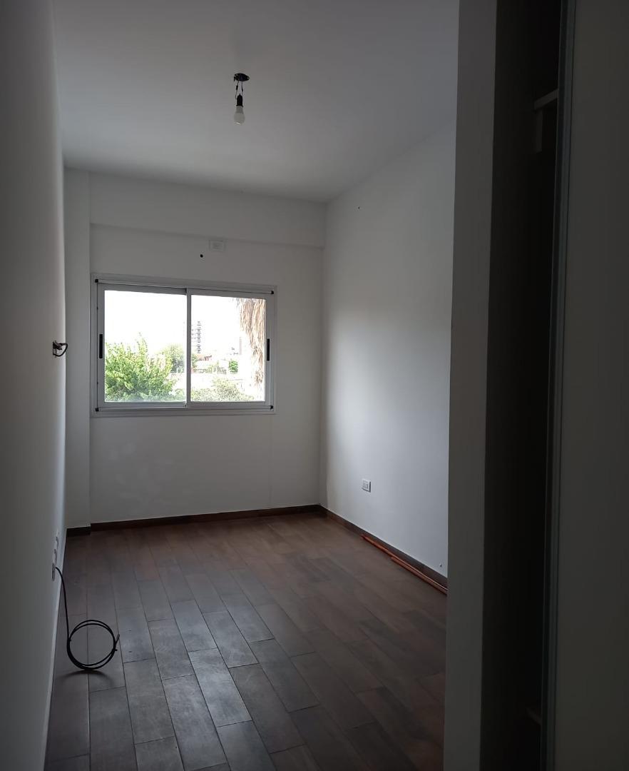 Departamento en Venta con 2 cocheras