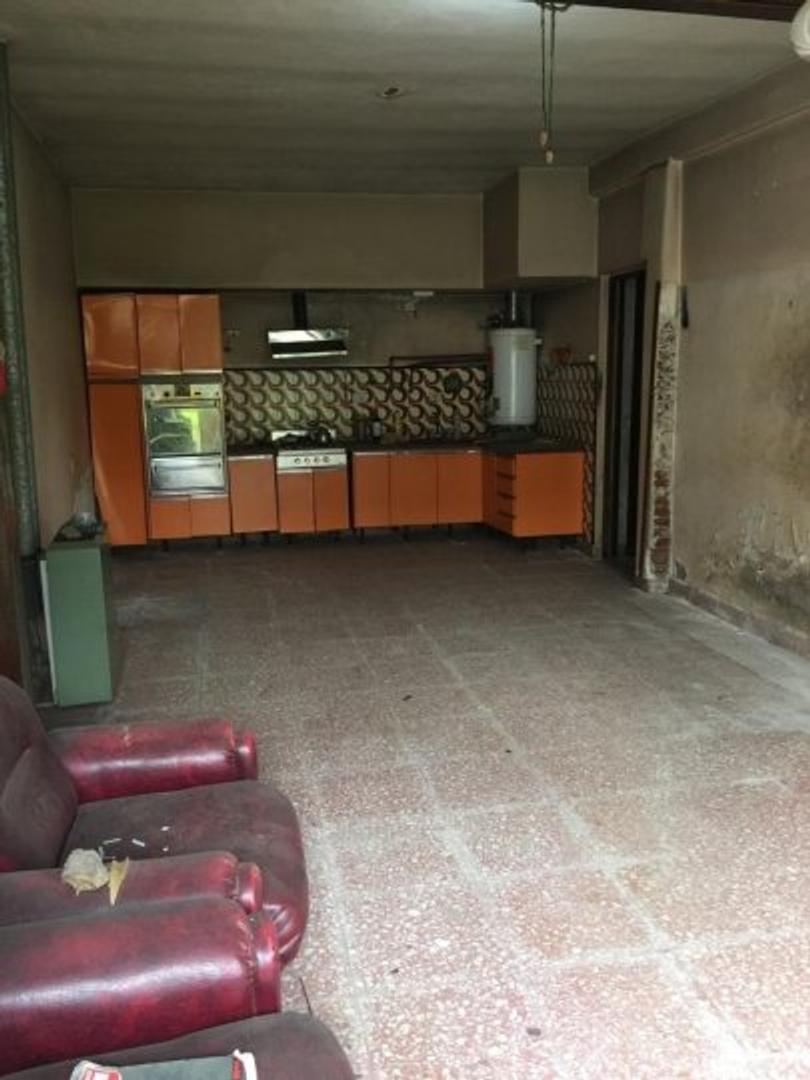 Francisco Emperanza 2668, Ituzaingó, Provincia de Buenos Aires, Argentina