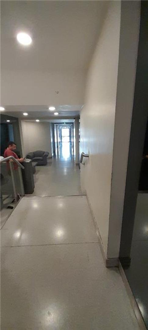CORRIENTES, AV 2000, Piso 1