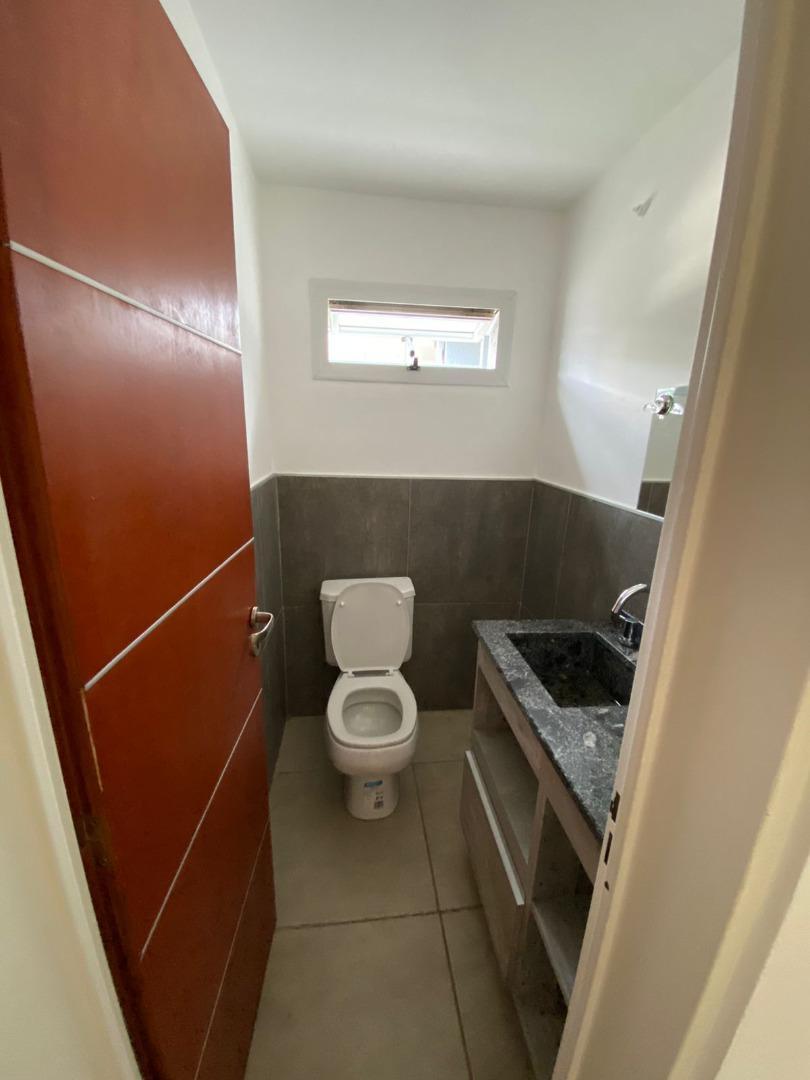 VALLE CERCANO - DÚPLEX 2 Dorm - Bº La Amistad