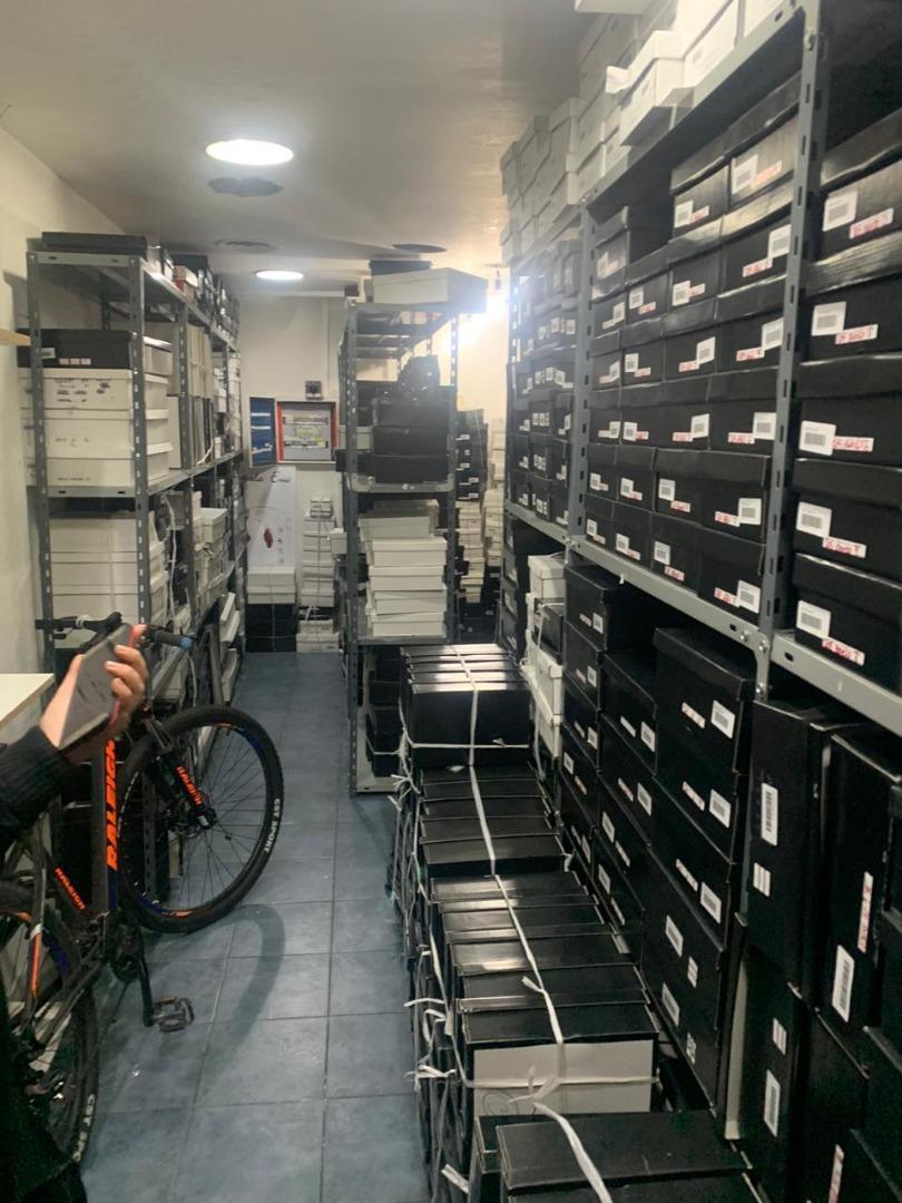 Excelente local en venta. Quilmes centro. Alem esq. Moren