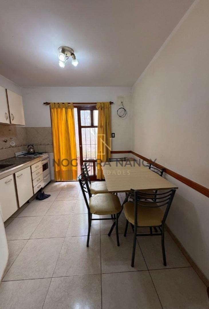 Depto Tipo Casa en Venta con 1 cocheras