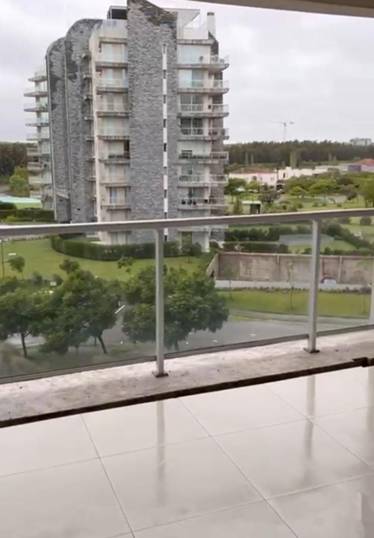 Departamento 2 ambientes con 2 baños