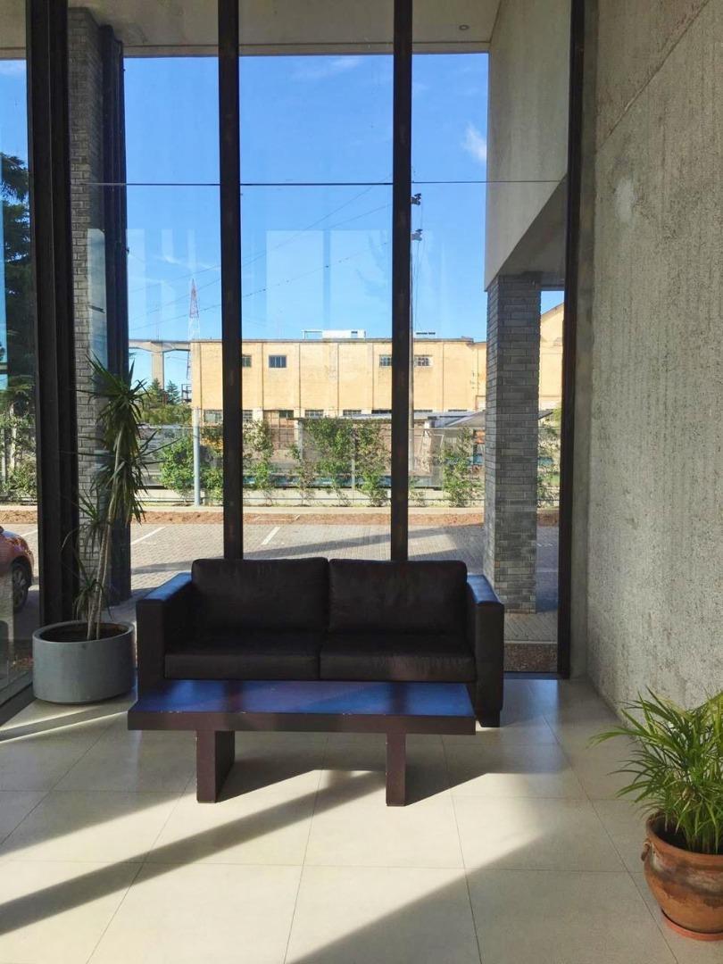 Departamento en Venta en Zarate, USD 95.000