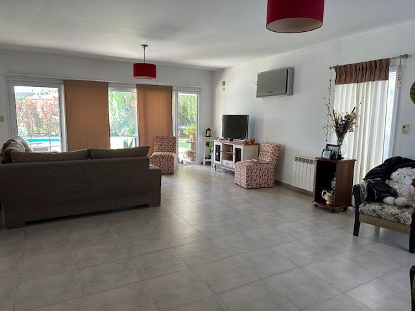 Casa en Barrio Cerrado Solares del Carmen