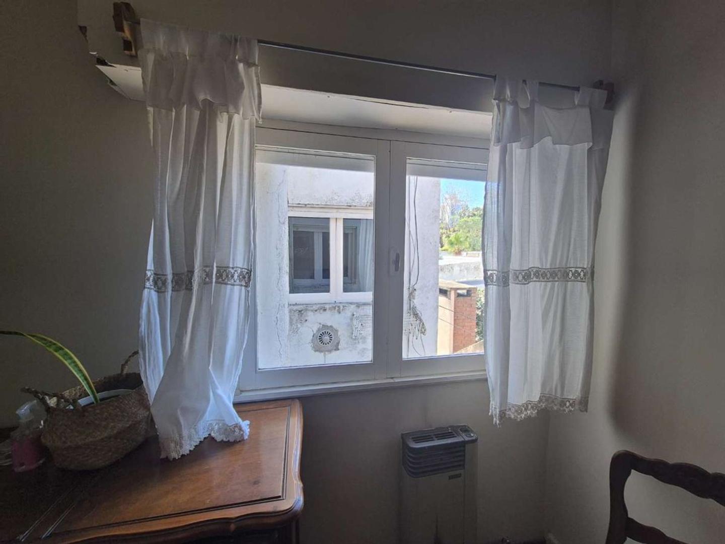 PH EN VENTA EN LA PLATA DOS DORMITORIOS