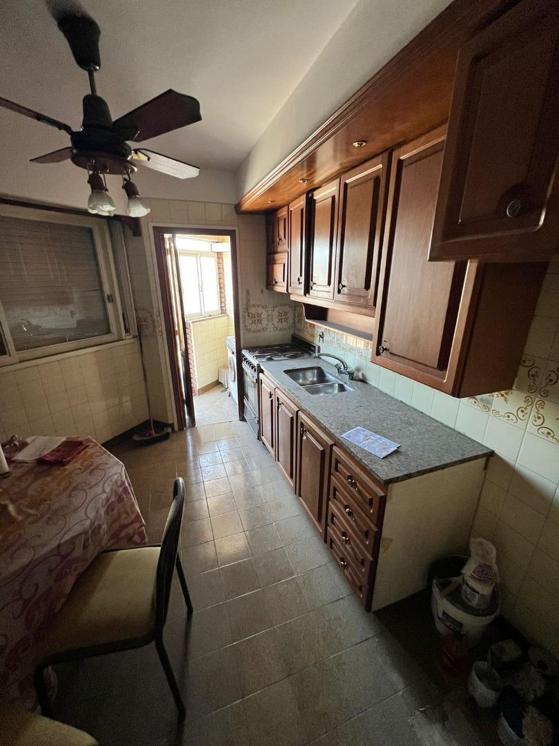 Departamento 4 ambientes con 2 baños