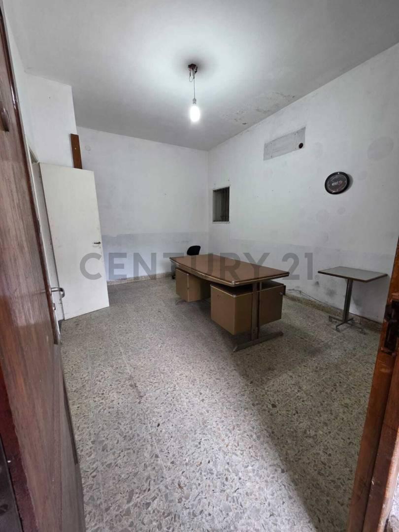 gelly y obes 1200, Piso 0