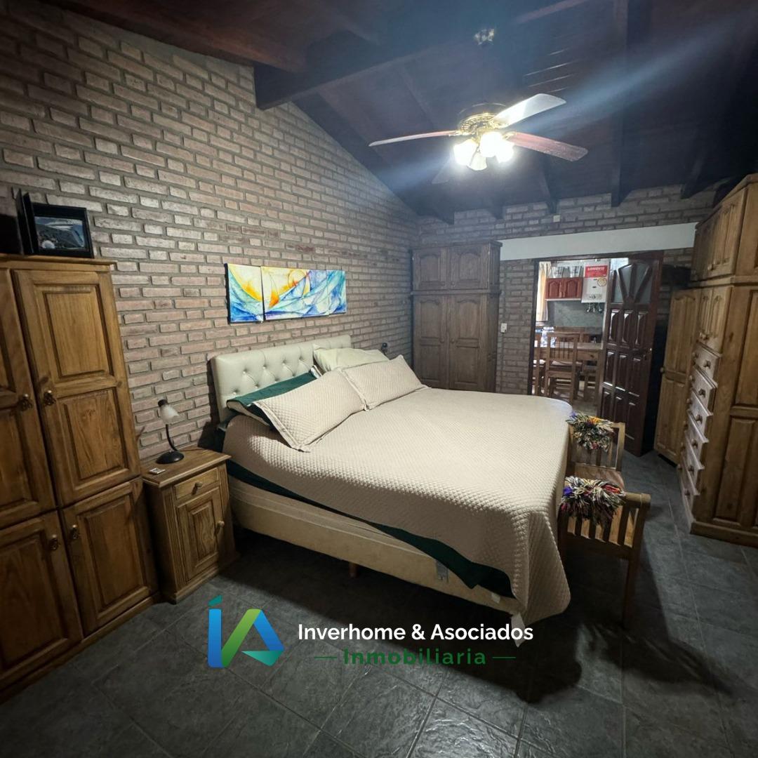 Casa en Venta con 10 cocheras