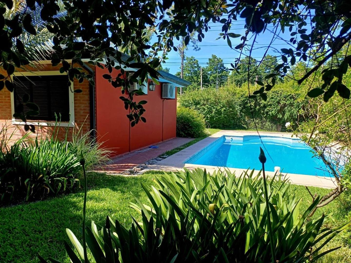 VENTA DE CASA  3 dormitorios toda PB