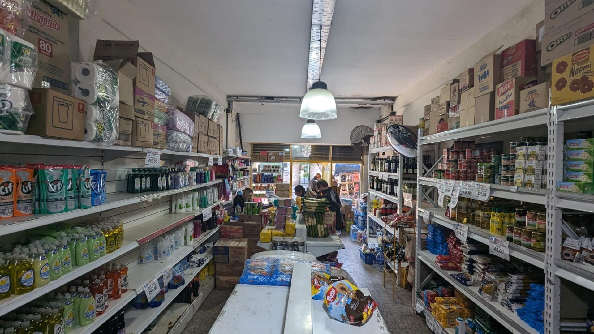 LOCAL / COMERCIAL EN VENTA - POSADAS AL 200, LANÚS ESTE -