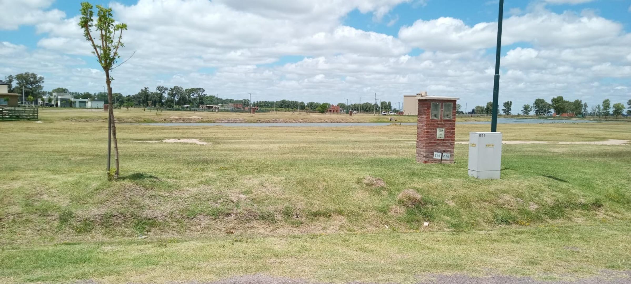 Av Juan Pablo Ii 1601