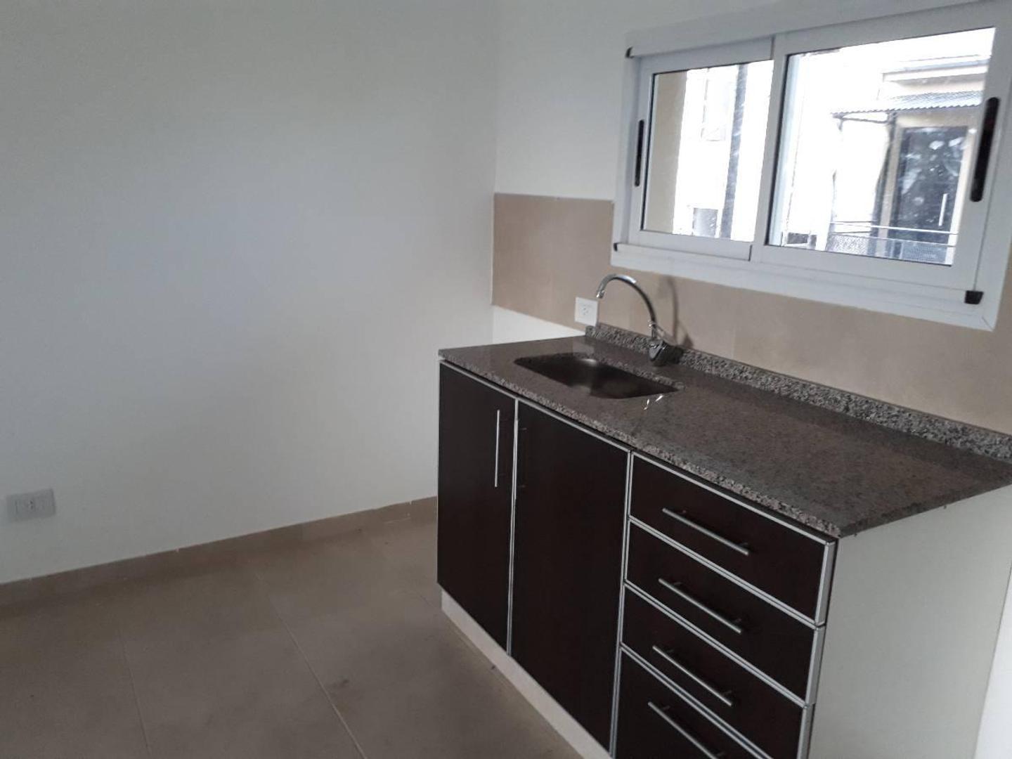 Casa en Venta en Belen de Escobar, USD 65.000