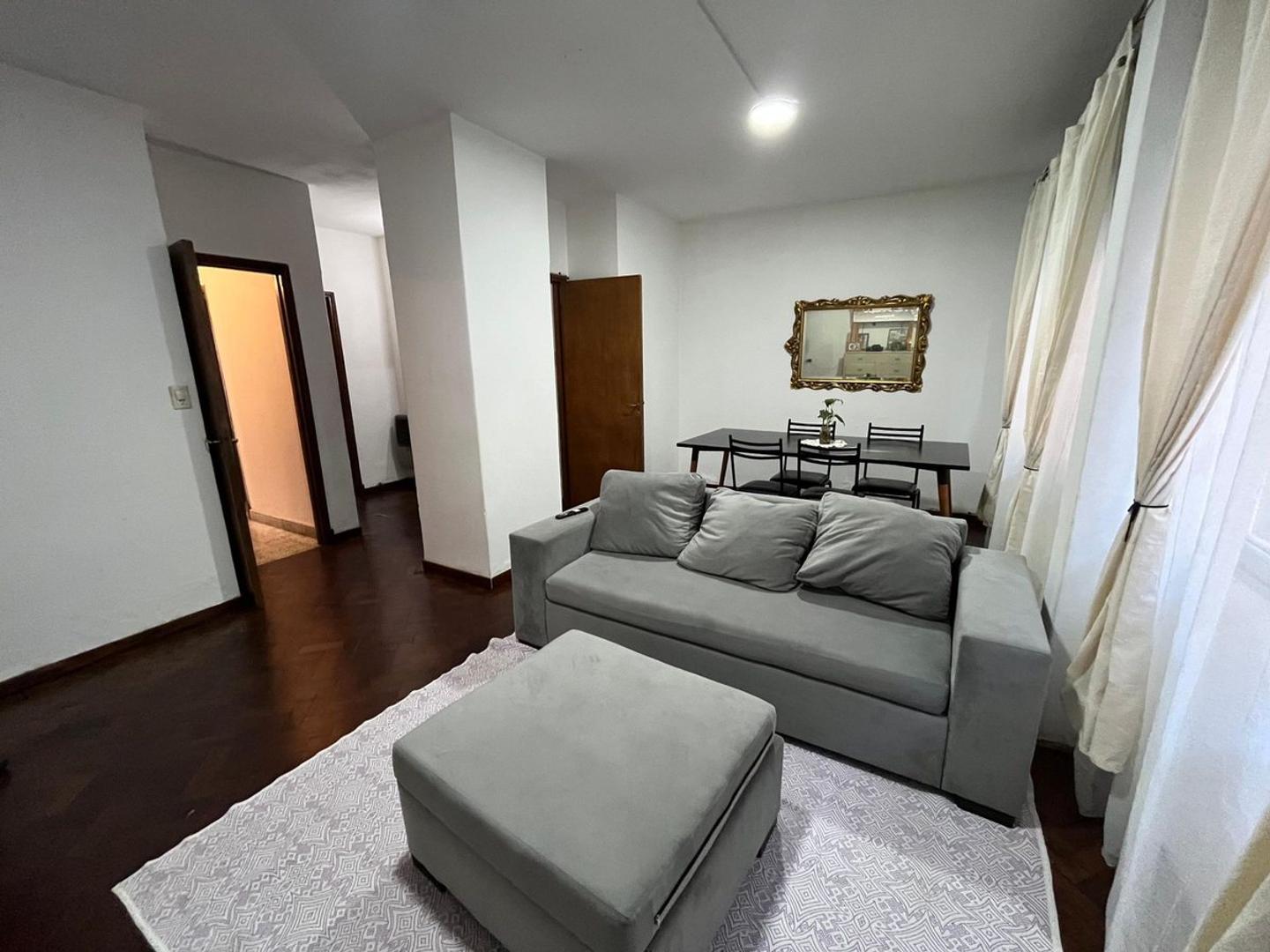 Venta depto 1 dorm c/patio planta baja -Alberdi