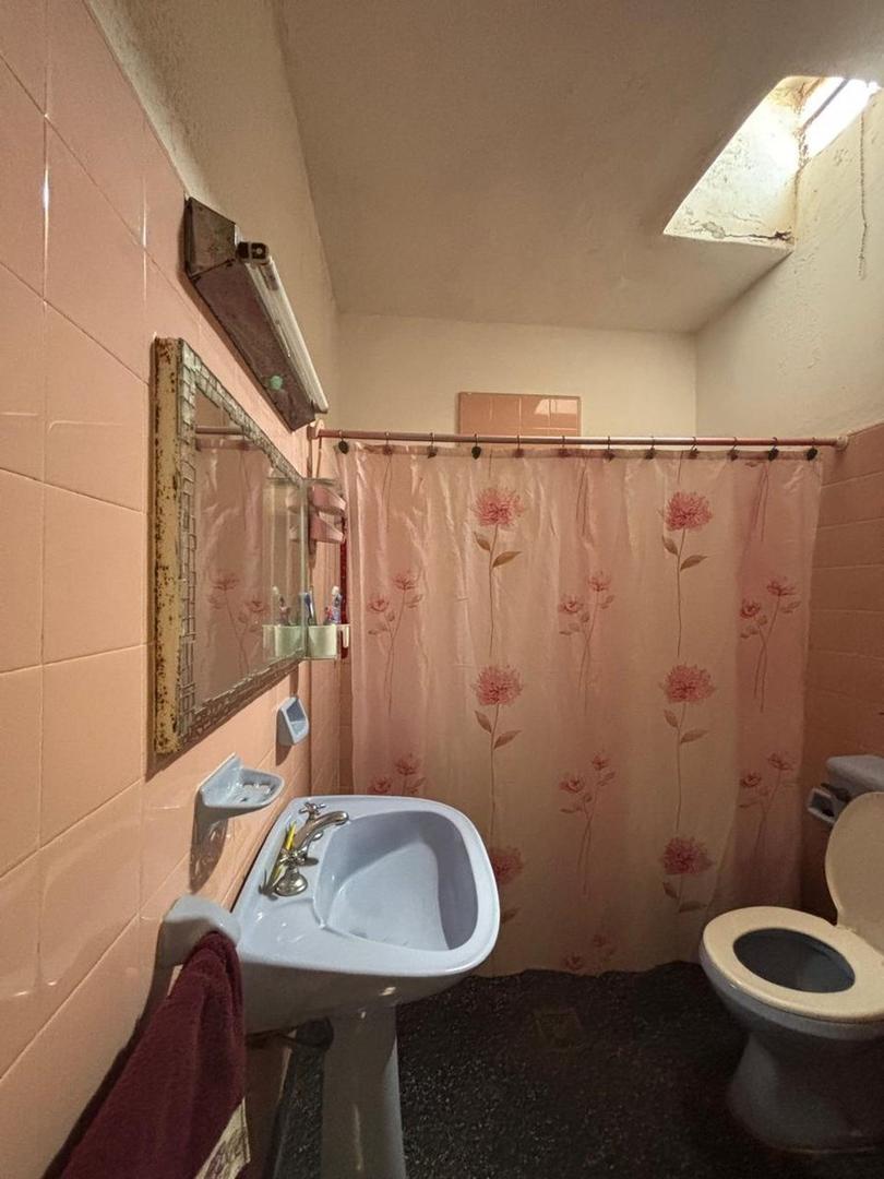 CASA + DEPTO EN B° SAN VICENTE